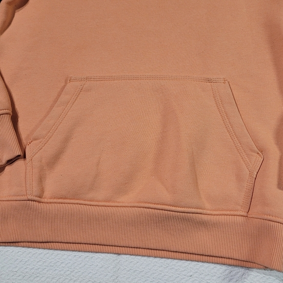 Carhartt Peach Women's Peach Hoodie with Logo size Medium 8-10 - Picture 3 of 5